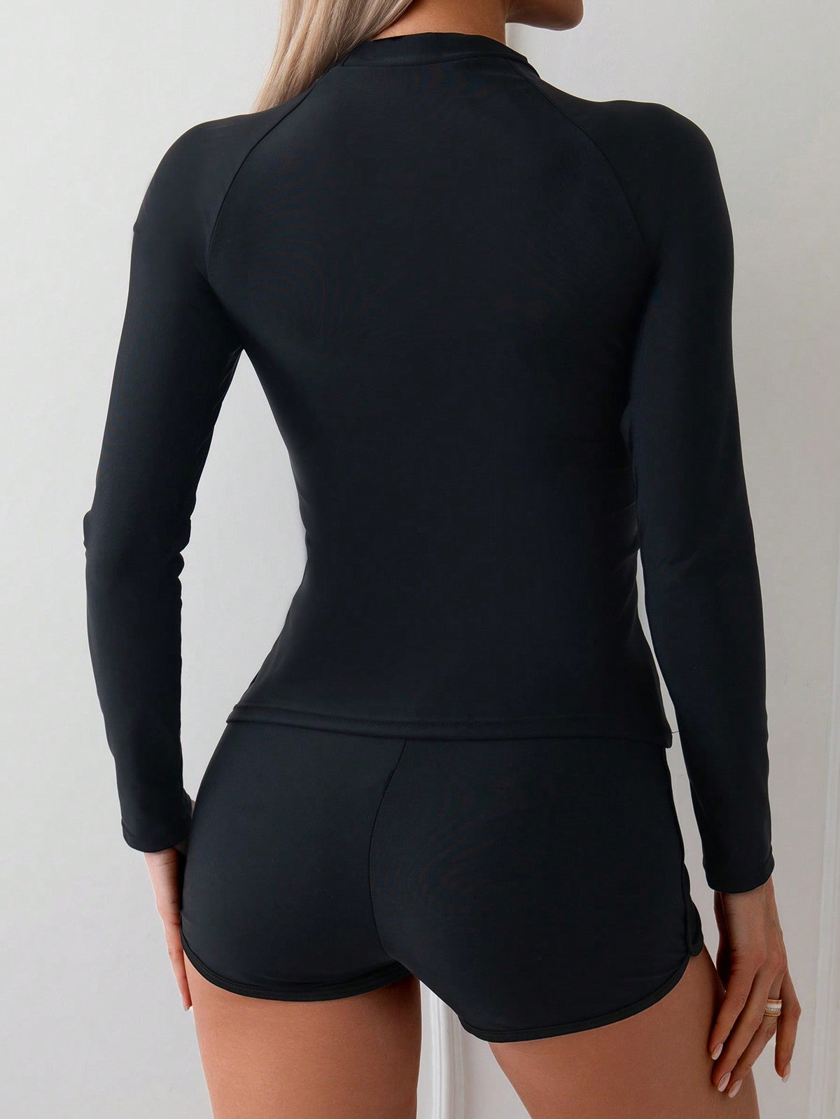 Tankini Manga Longa Preto