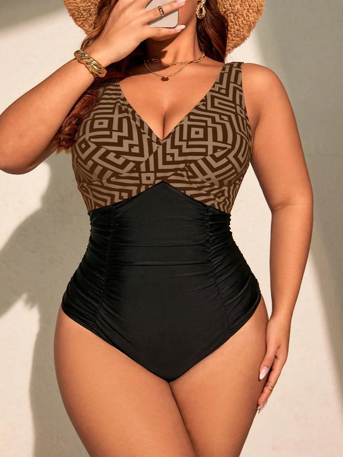 Maiô Geométrica Plus Size