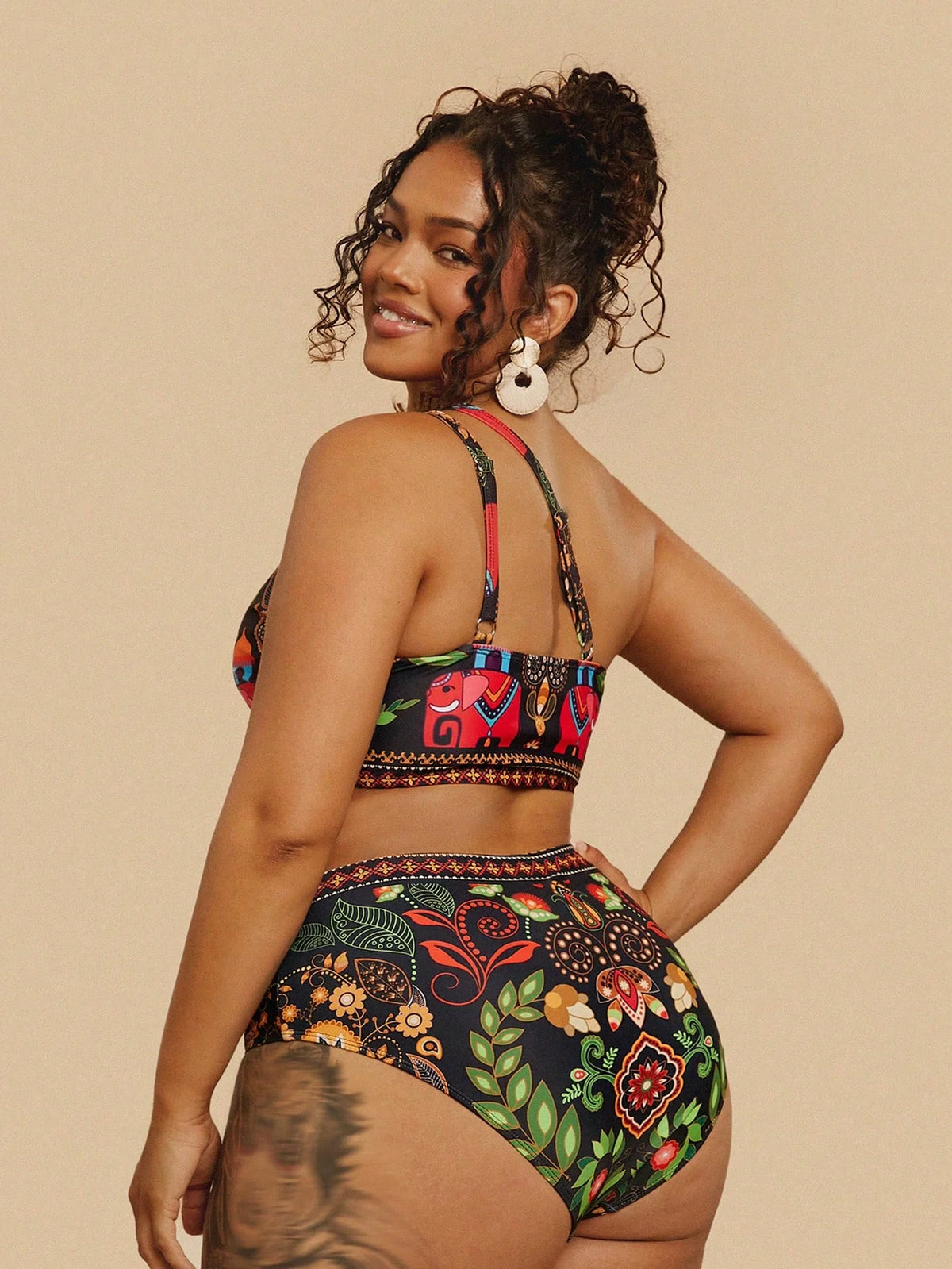 Biquíni Elegante Plus Size Lívia