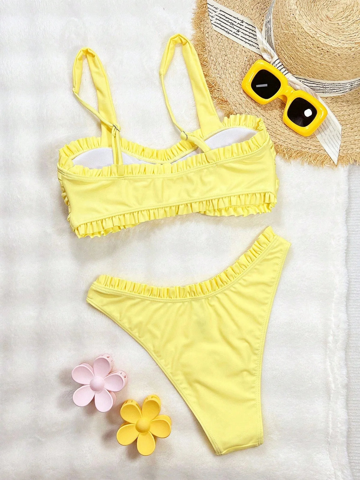 Biquíni Amarelo Com Babado